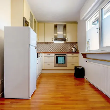 Bungalow Mit Sauna Und Garten
